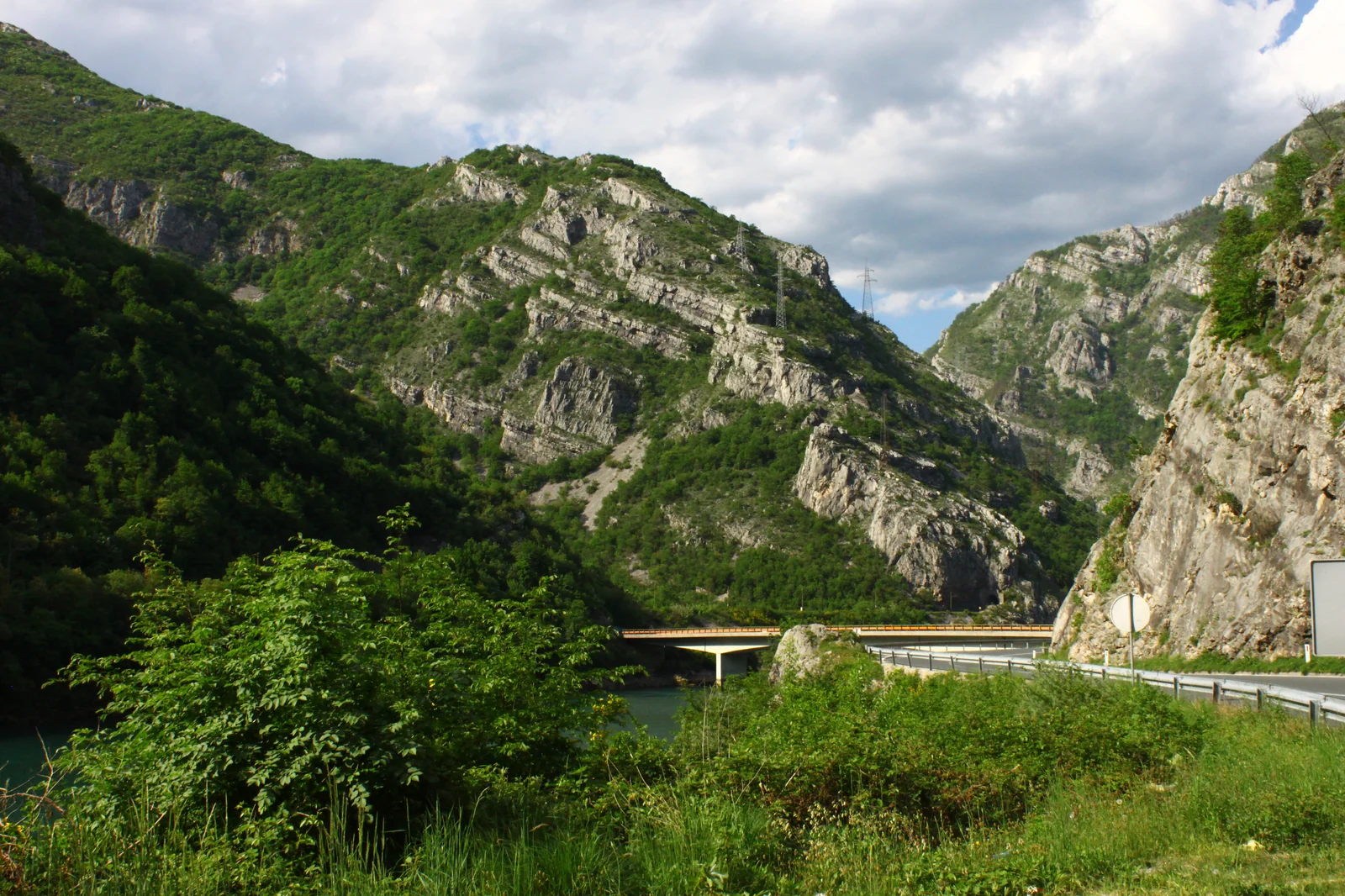 The scenic M17 along the Neretva